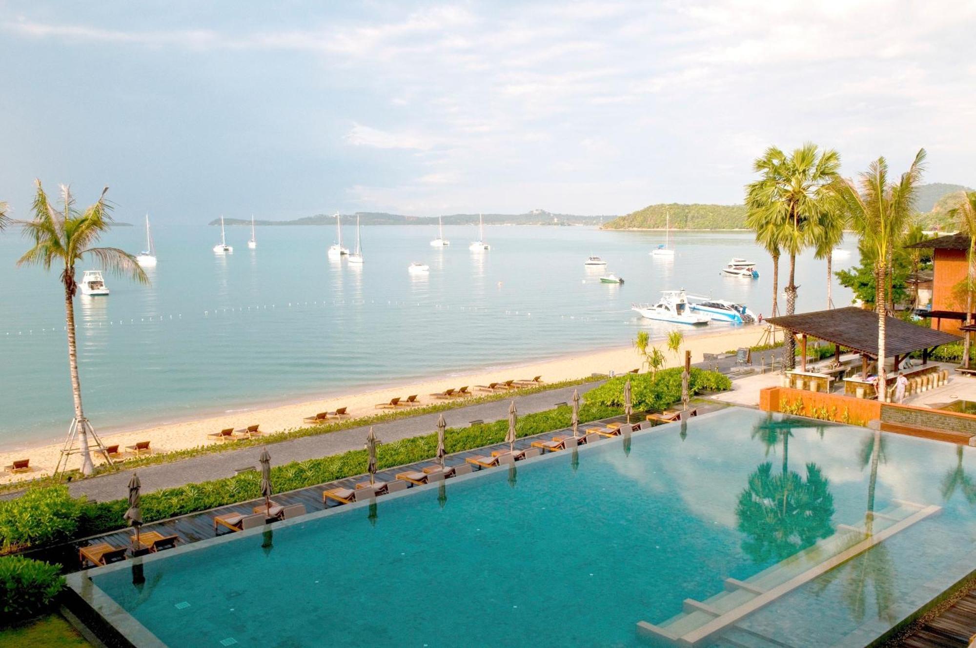 Hansar Samui Resort & Spa - Sha Extra Plus Bophut Exterior photo View of the pool at the Royal Island Resort and Spa