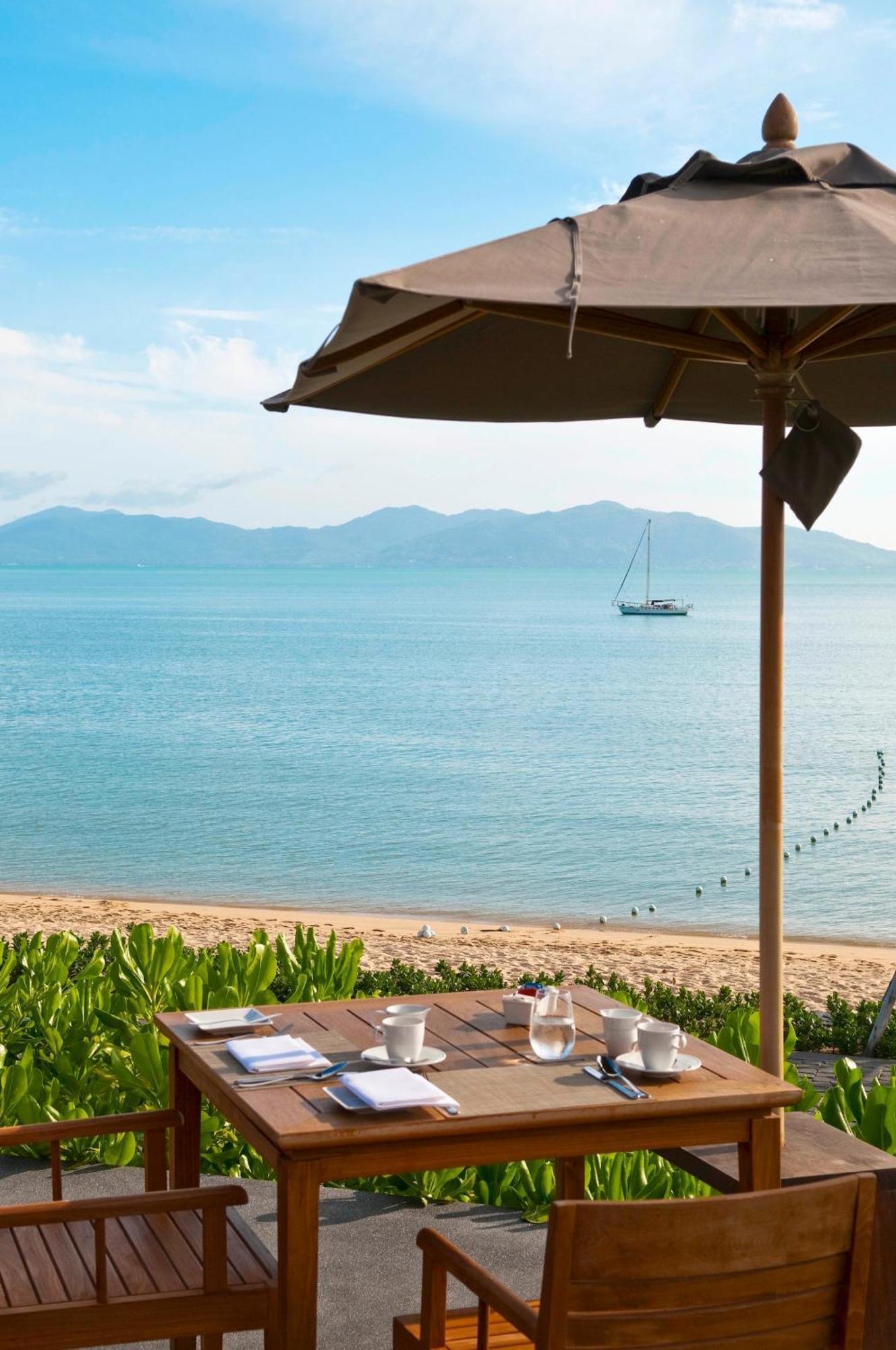 Hansar Samui Resort & Spa - Sha Extra Plus Bophut Exterior photo View of the Gulf of Thailand from the beach at the Royal Paradise Hotel & Spa